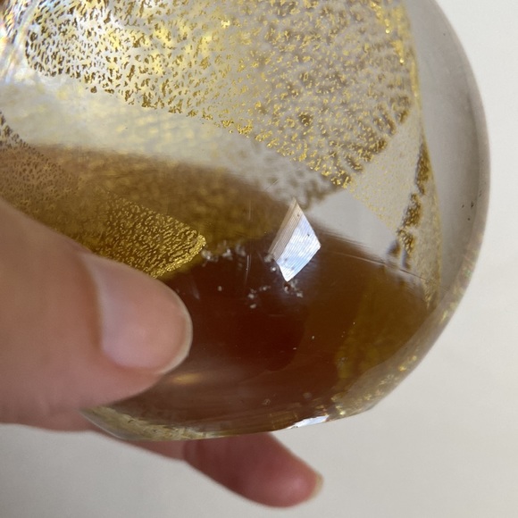 SP San Pacific Paper Weight: Round Clear with Gold Swirls on interior - Picture 8 of 11